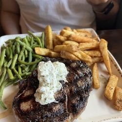 Iron & Ale Lynchburg Tap and Table - Ribeye with fries and green beans