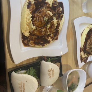 Kyuramen - Flushing - Pork Steam Pork Belly Buns (2) (2 Omurice - Ramen Near Me - Flushing, New York Kyuramen - Flushing - Pork Steam Pork Belly Buns (2) (2 Omurice - Ramen Near Me - Flushing, New York