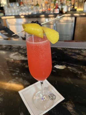 Fifth & Rose by null