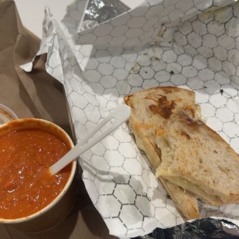 Beecher's Handmade Cheese - Sandwiches Near Me - Chicago, Illinois