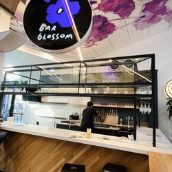 Bar Blossom - Bar area