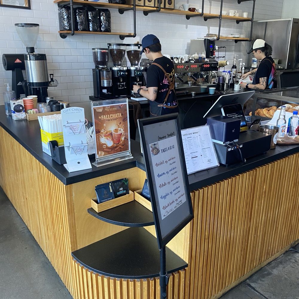 Luce Ave Coffee Roasters - Order, Bar, and pickup area - Coffee & Tea Near Me - Houston, Texas
