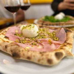 Gusta Pizza - Mortadella