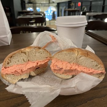 Bagel Pub - Bagels Near Me - New York, New York Bagel Pub - Bagels Near Me - New York, New York