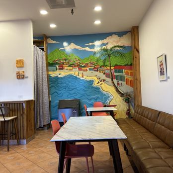 Stir It Up Coffee Shop & Bakery - Sitting area - Bakeries Near Me - Saint Thomas, Virgin Islands Stir It Up Coffee Shop & Bakery - Sitting area - Bakeries Near Me - Saint Thomas, Virgin Islands