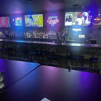 Classic Billiards - Pool Halls Near Me - Lauderhill, Florida