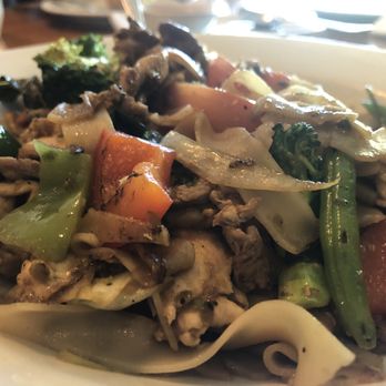 Thai Thai Restaurant - Drunken noodles - Thai Near Me - Alpharetta, Georgia Thai Thai Restaurant - Drunken noodles - Thai Near Me - Alpharetta, Georgia