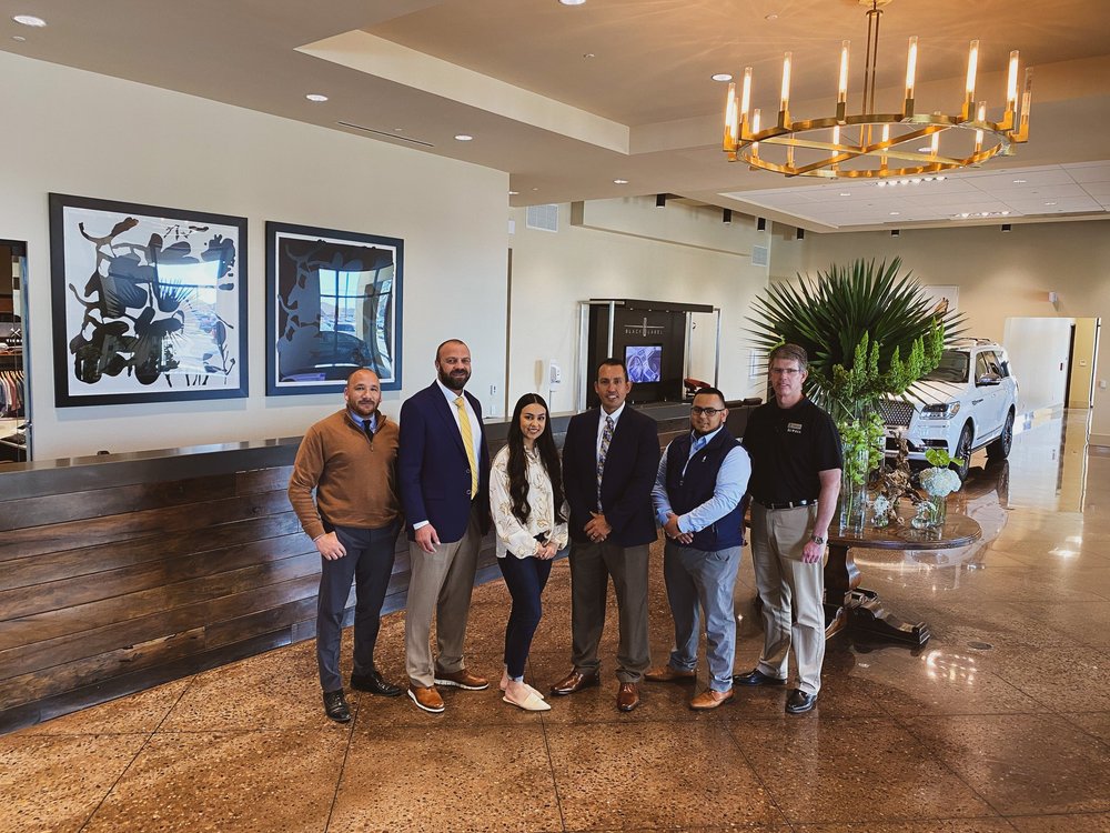 SEWELL FORD LINCOLN Updated September 2024 31 Photos & 26 Reviews