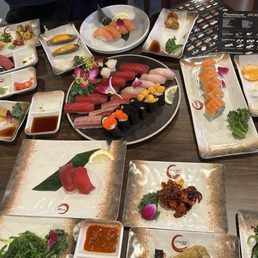 AYCE lunch $30 round 1 AYCE lunch $30 round 1