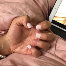 Full set of Natural looking nails....