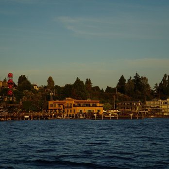 Candere Cruising - Boat Tours Near Me - Seattle, Washington Candere Cruising - Boat Tours Near Me - Seattle, Washington