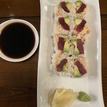 Chuck’s Fish - Destin roll - Sushi Bars Near Me - Tallahassee, Florida Chuck’s Fish - Destin roll - Sushi Bars Near Me - Tallahassee, Florida