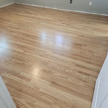 Summit Quality Wood Floors - Bedroom and Closet Installing Red Oak wood. - Flooring Near Me Summit Quality Wood Floors - Bedroom and Closet Installing Red Oak wood. - Flooring Near Me