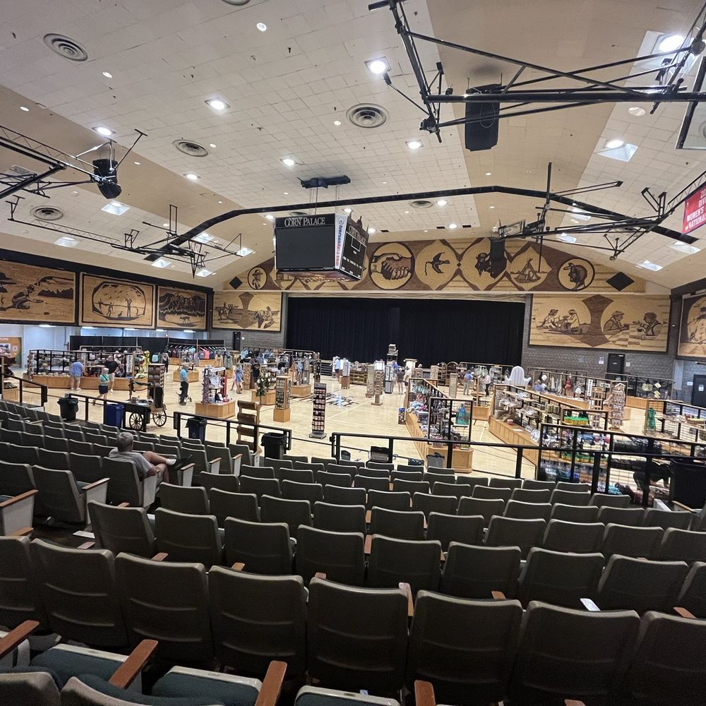 Corn Palace - Museums Near Me - Mitchell, South Dakota