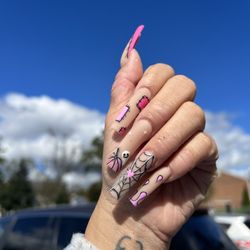 T L Nails - Halloween Nails