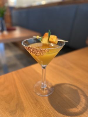 Klassics Kitchen + Cocktails by null