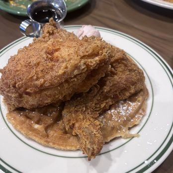 Fixins - Chicken and waffles - Soul Food Near Me - Detroit, Michigan Fixins - Chicken and waffles - Soul Food Near Me - Detroit, Michigan