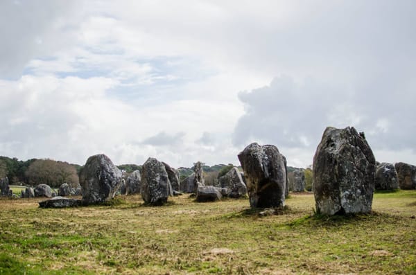 Alignements of Carnac by null