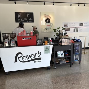 Reverb Coffee - Counter - Coffee Roasteries Near Me - Bakersfield, California