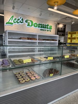 Lee's Donuts Steveston by null