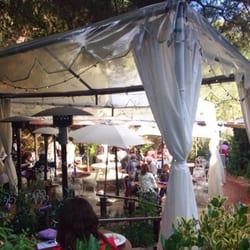 Inn of the Seventh Ray - Outdoor garden where brunch is served