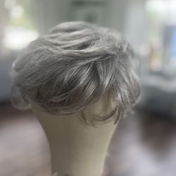 Bravadas Wigs & Hair Restoration