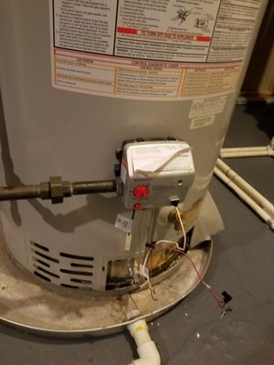 Guide Plumbing Service Logo