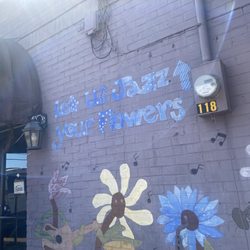 City Florist And Gift Shop
