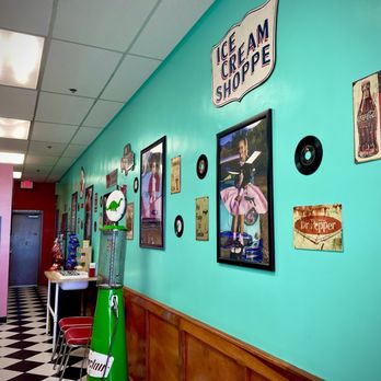 Oldie’s Ice Cream - Ambience - Gelato Near Me - Gold Canyon, Arizona Oldie’s Ice Cream - Ambience - Gelato Near Me - Gold Canyon, Arizona