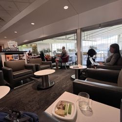 Delta Sky Club
