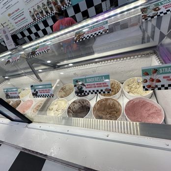 Lily's Handmade Ice Cream - Ice Cream & Frozen Yogurt Near Me - Delray Beach, Florida Lily's Handmade Ice Cream - Ice Cream & Frozen Yogurt Near Me - Delray Beach, Florida