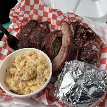 Flaming Pig BBQ - ribs with 2 sides - Food Trucks Near Me - Tumwater, Washington