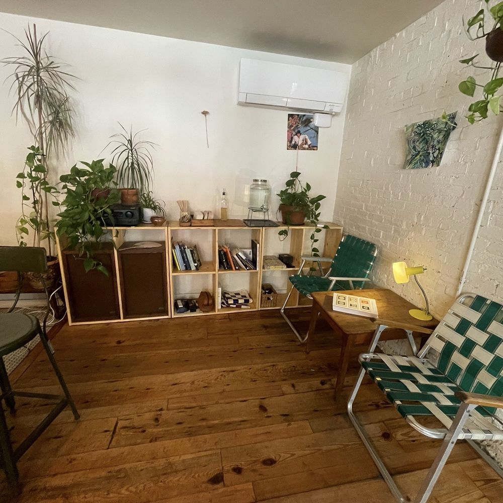 Faro - Cozy vibes while waiting for your coffee - Cafes Near Me - Cambridge, Massachusetts Faro - Cozy vibes while waiting for your coffee - Cafes Near Me - Cambridge, Massachusetts