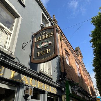 The Laurels - Pubs Near Me - Killarney, Kentucky