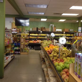 Commerce Produce & Deli - a grocery store - Delis Near Me - Tujunga, California
