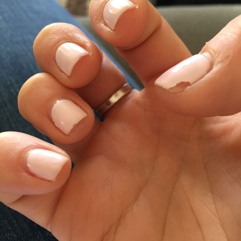 Foxy Nails - Chipped on day 2, this is after 1 week - Nail Salons Near Me - Midlothian, Virginia