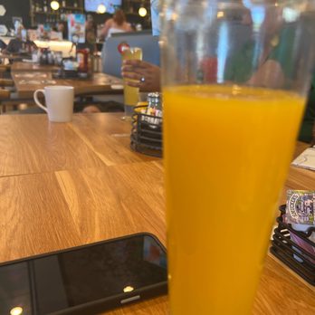 Broken Yolk Cafe - Mimosas and Orange Juice - Breakfast & Brunch Near Me - Henderson, Nevada Broken Yolk Cafe - Mimosas and Orange Juice - Breakfast & Brunch Near Me - Henderson, Nevada