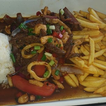 Cebiche-Bar Pembroke Pines - LOMO SALTADO MIXTO - Seafood Near Me - Pembroke Pines, Florida Cebiche-Bar Pembroke Pines - LOMO SALTADO MIXTO - Seafood Near Me - Pembroke Pines, Florida