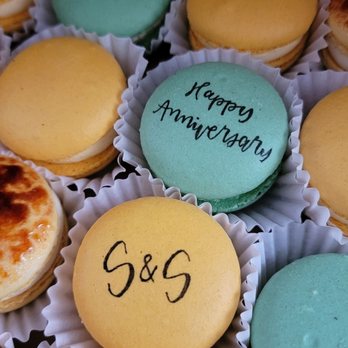 Rooftop Macarons - Macaron flavors: Pistachio, Creme brûlée, Passionfruit strawberry  Also got: MACamisu (Coconut pandan) - Macarons Near Me - Sacramento, California