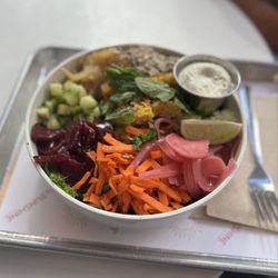 Hey, Sunshine Kitchen - Mediterranean Chickpea Bowl