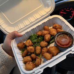 Cronies Bar & Grill - Fried cheese curds