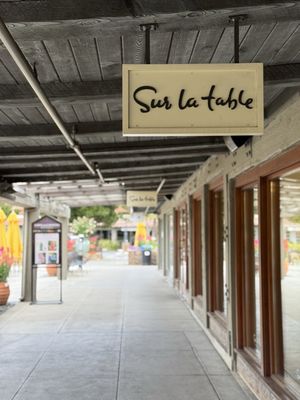 Sur La Table by null