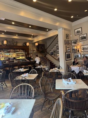 Dudley's On Short by null