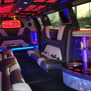 1st Class Car & Limo Service - Inside of our stretch limo - Limos Near Me 1st Class Car & Limo Service - Inside of our stretch limo - Limos Near Me