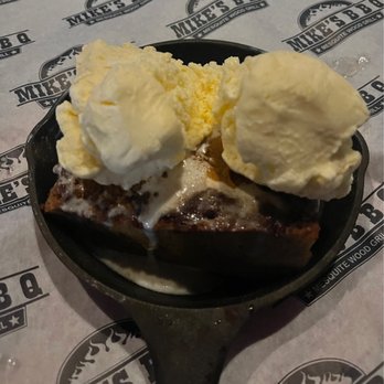 Mike's BBQ - Bread Pudding - Barbeque Near Me - Escondido, California Mike's BBQ - Bread Pudding - Barbeque Near Me - Escondido, California