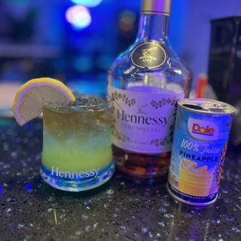 Oasis New York - Henny island - Lounges Near Me - Brooklyn, New York Oasis New York - Henny island - Lounges Near Me - Brooklyn, New York