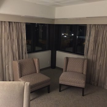 Embassy Suites by Hilton Milwaukee Brookfield - Presidential Suite, Sitting Area - Hotels Near Me - Brookfield, Wisconsin Embassy Suites by Hilton Milwaukee Brookfield - Presidential Suite, Sitting Area - Hotels Near Me - Brookfield, Wisconsin