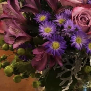 A Daisy A Day - Florists Near Me - Winston Salem, North Carolina