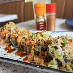 Shinjiru Ramen and Bar - Chashu Monster Roll