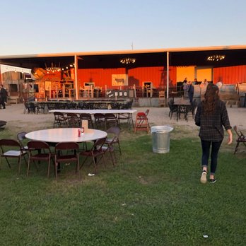 Smoke Monkey - Outdoor seating - Barbeque Near Me - Rockwall, Texas